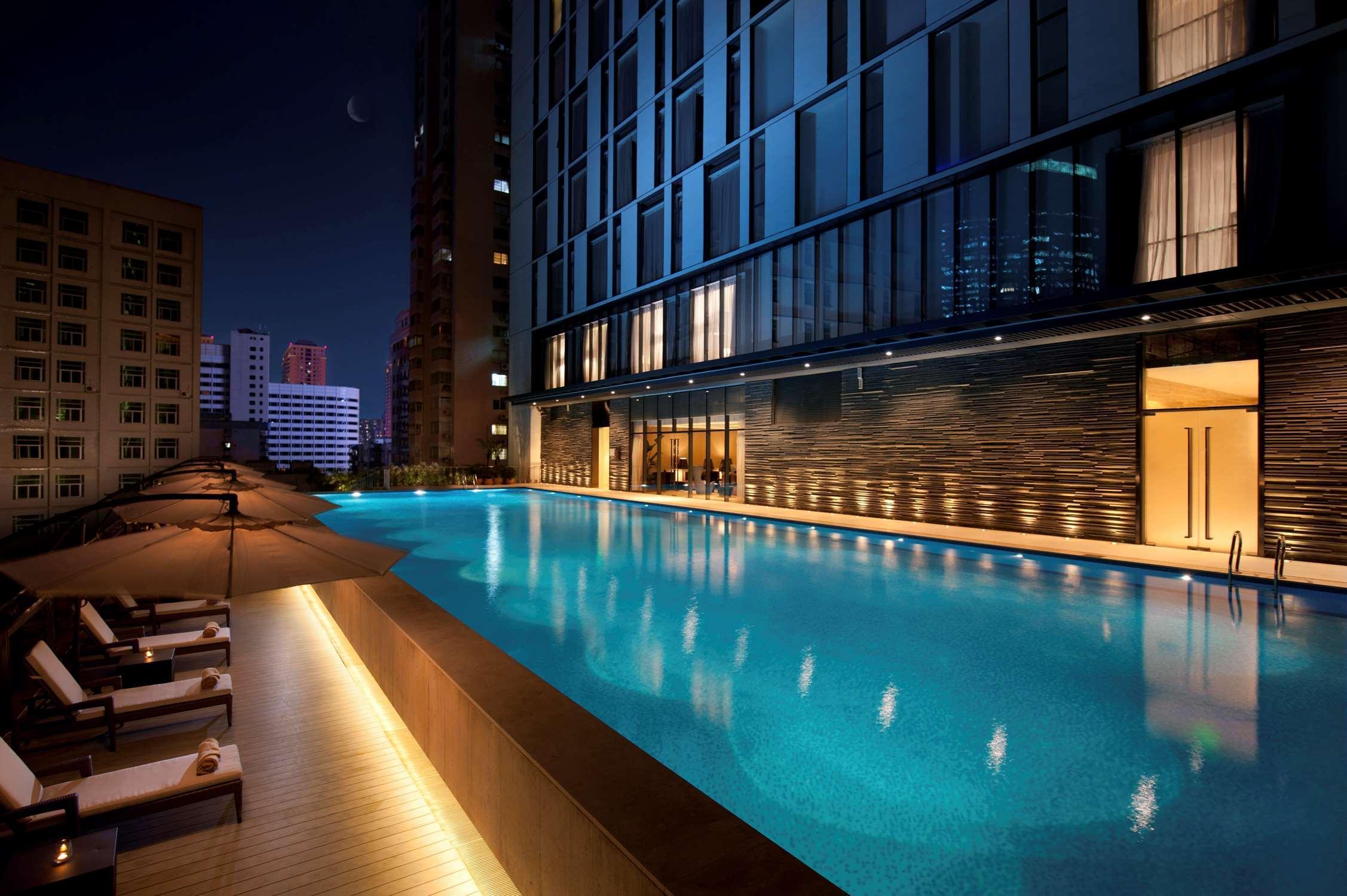 Hilton Tianhe - Free Shuttle Bus And Registration Counter Available During Fair Period Отель 5*