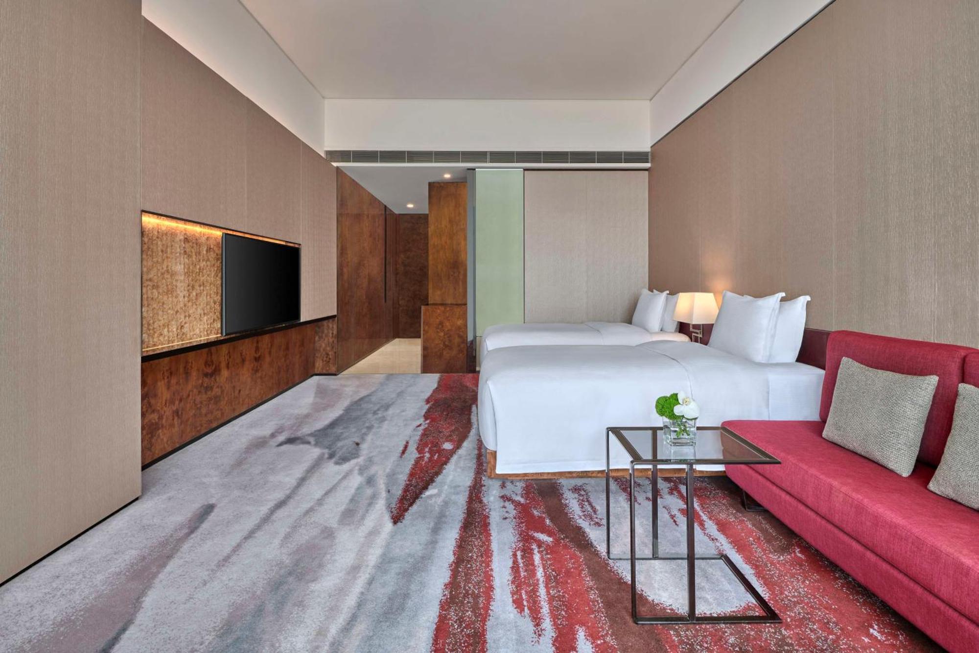 Hilton Tianhe: Fair Shuttle & Registration 酒店